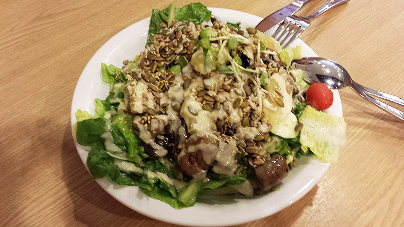 Mushroom and pineapple salad