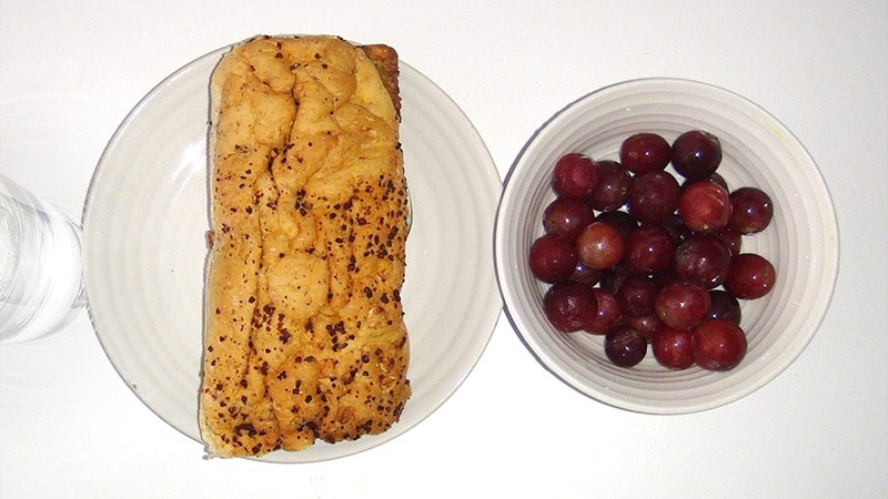 Veggie patty and Grapes
