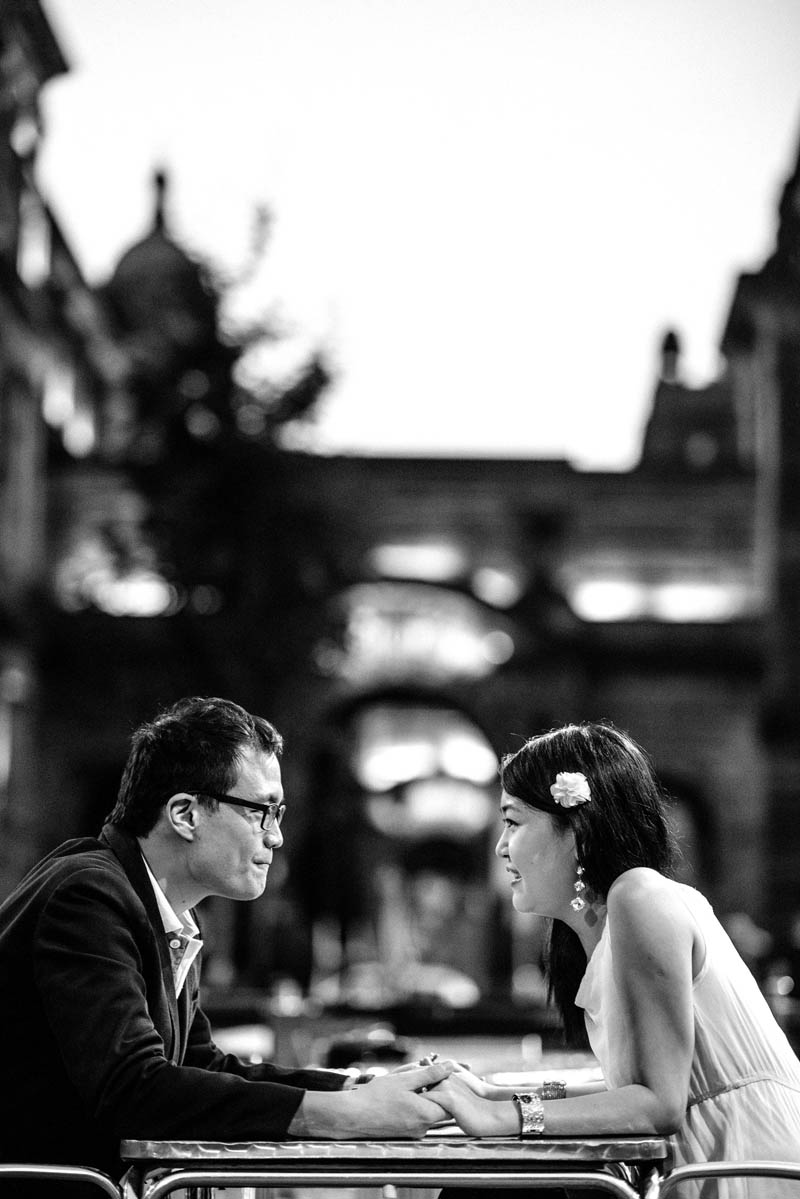 Engagement shoot: Chatting endlessly under the stars