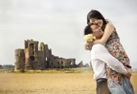 Engagement shoot: Outside Tantallon Castle