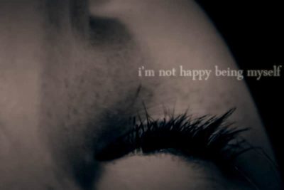 Eyelashes: "I'm not happy being myself"
