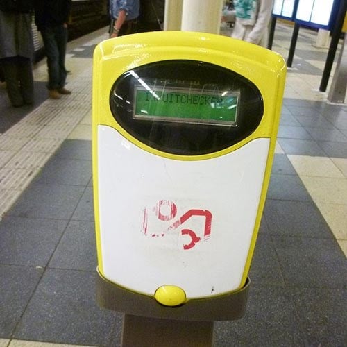 Check-in / Check-out Booth for Metro