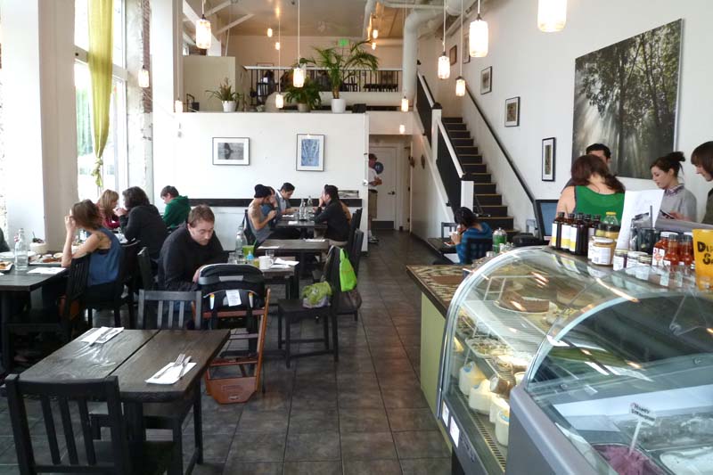 LA PE Meetup (2012): Sage Organic Vegan Bistro, Interior